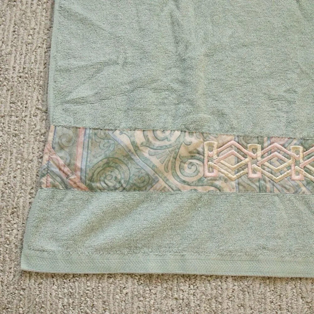 Fieldcrest Mills Towel Set of 8 Teal Blue Embroidered Bath Hand Fingertip USA